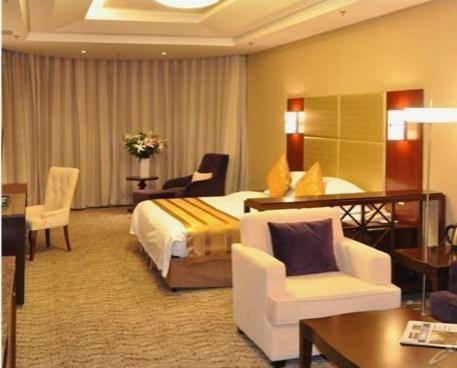 Hna Grand Hotel Shijingshan Pekín Habitación foto